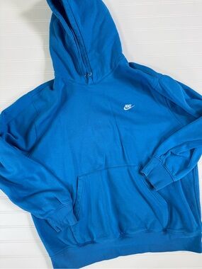Nike Men's Blue Pullover Hoodie with White Swoosh